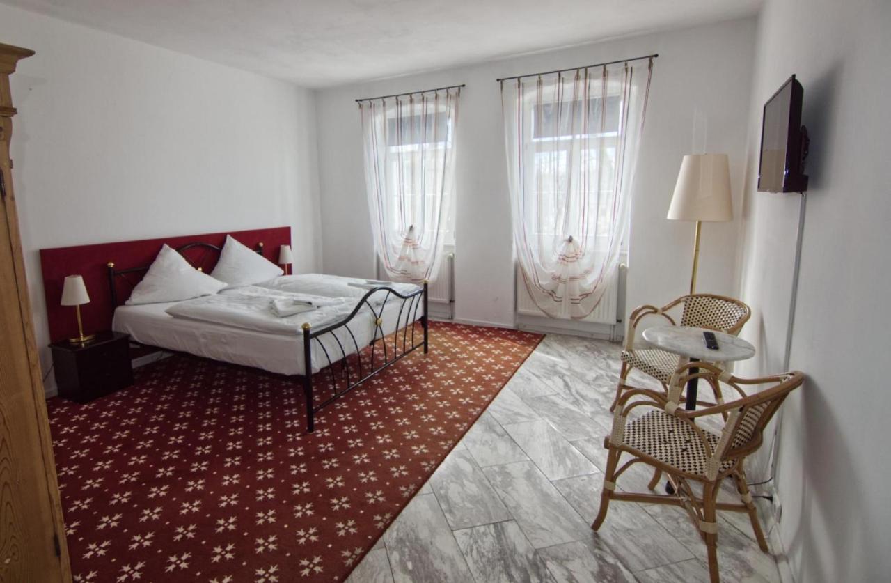 Hotel Saechsischer Hof Scheibenberg Экстерьер фото